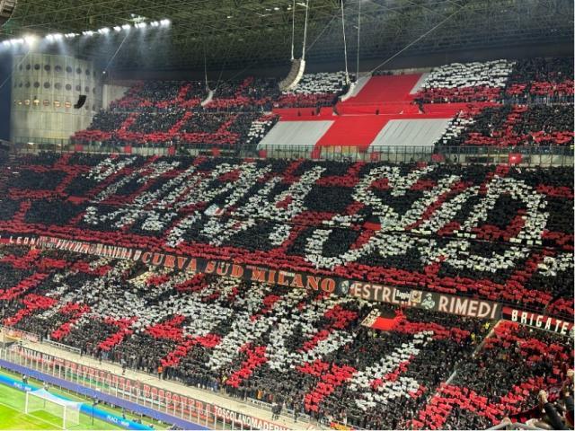 开云体育下载-【现场】连吉鲁也靠不住了…米兰出线只能指望奇迹