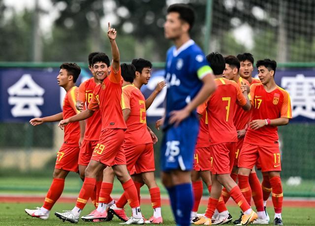 开云体育官网-U21联赛将以赛会制方式重启 中超中甲角逐总冠军